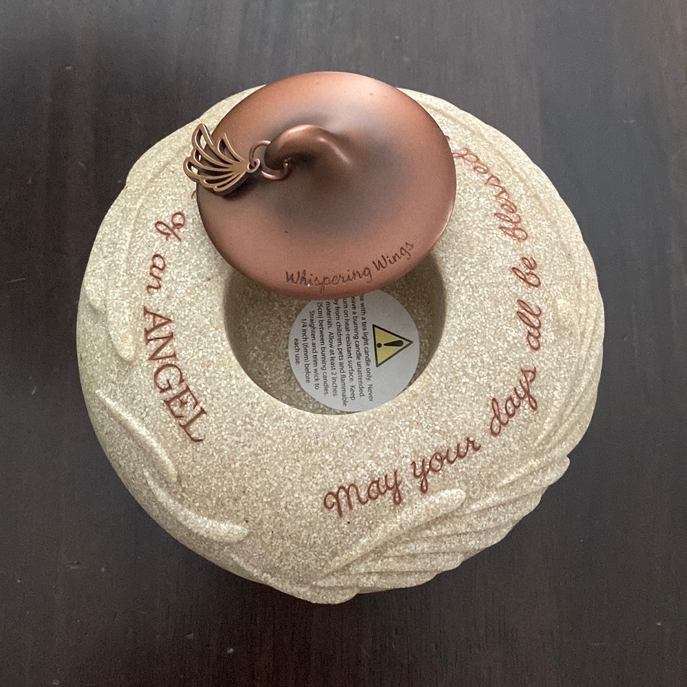 Tea candle holder